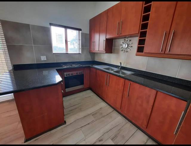 2 BEDROOM TOWNHOUSE FOR SALE IN RIVERSPRAY LIFESTYLE ESTATE